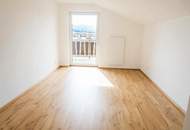 Schöne 2-Zimmer-Dachgeschosswohnung mit Süd-Balkon und See-Fernblick!