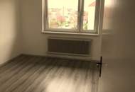 15432 Krankenhausnähe, unbefristet, große Zimmer, westseitige Loggia!