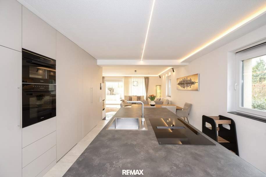 Hochwertiges Eckreihenhaus mit Whirlpool, sonniger Terrasse &amp; 2 Stellplätzen – bezugsfertig und voll möbliert - 197,29 m² Wohn- und Nutzfläche, voll möbliert in Zentrumslage von Steyr!, Haus-kauf, 580.000,€, 4400 Steyr(Stadt)