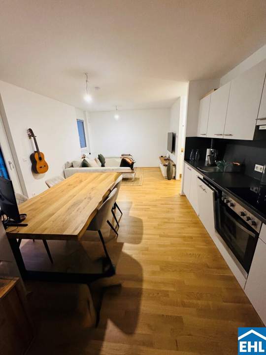 2-Zimmer-Wohntraum mit großzügiger Freifläche!