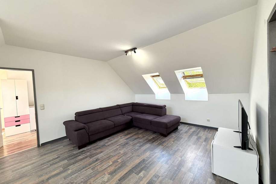 Gemütliche Dachgeschosswohnung in Judenburg, Wohnung-miete, 499,00,€, 8750 Murtal