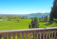Haus in Alleinlage mit traumhafter Aussicht auf den Attersee