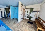 GROSSZÜGIGE VILLA IN BOCKFLIEß MIT 11 ZIMMER, POOL, DOPPELGARAGE UND WUNDERSCHÖNEM GARTEN