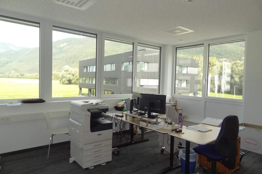 Moderne und barrierefrei erreichbare Bürofläche in Zirl gelangt zur Neuvermietung, Gewerbeobjekt-miete, 2.375,70,€, 6170 Innsbruck-Land