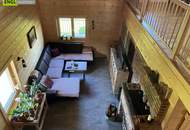 Skandinavisches Blockhaus mit Galerie, Kamin und großem Grundstück mit Fernblick