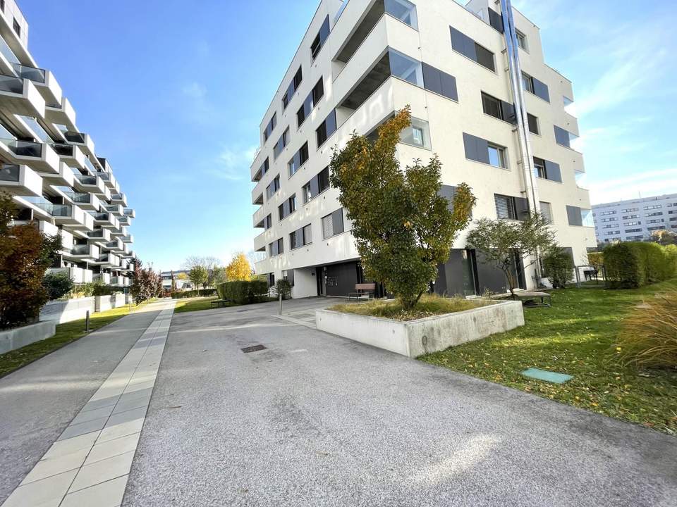 Grünblick beim Gasometer! 4-Zimmer Neubauwohnung mit großer Loggia!!! U3 in 2 Minuten!