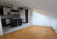 Geräumige 5-Zimmer-DG-Wohnung mit Balkon in Frauental (Provisionsfrei)