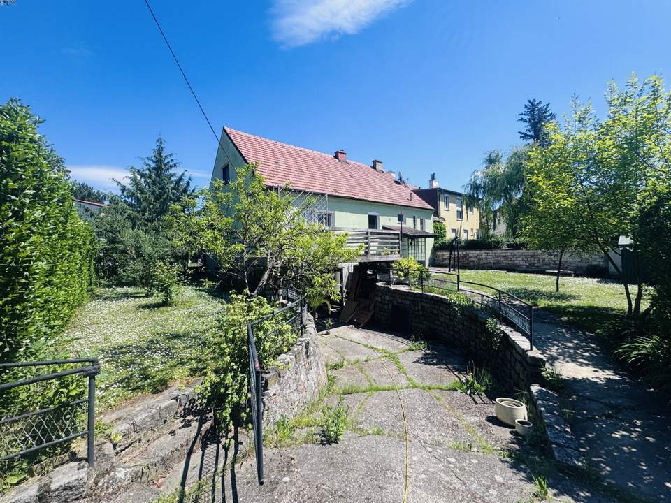 Charmantes Einfamilienhaus mit Ausbaupotenzial in ruhiger Siedlungslage von Stammersdorf