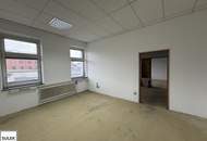 Flexible Gewerbeflächen + Parkplätze (optional) mit perfekter Anbindung in Vösendorf kurzfristig mieten! **VIDEOBESICHTIGUNG**