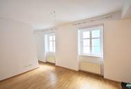 Direkt beim Stephansplatz: Schöner 1,5-Zimmer-Altbau in Ruhelage