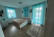 Exklusives Wohnensemble mit Einfamilienhaus und Bungalow – Wohnen auf höchstem Niveau in idyllischer Lage