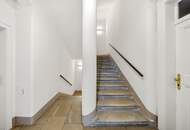 Moderne Dachgeschoss-Maisonette mit Terrasse – Ruhelage nahe Votivkirche & Liechtensteinpark