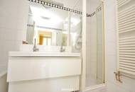 Komfortables Wohnen: 4 Zimmer, perfekte Infrastruktur mit Grün-/Ruhelage