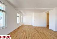 Stilvolle Altbauwohnung mit Balkon zur St. Othmar Kirche