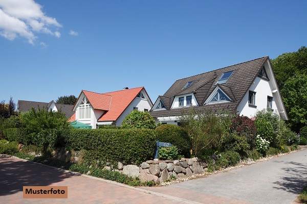 Einfamilienhaus mit Tonstudio und Terrasse