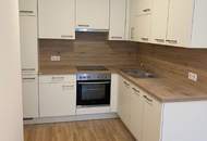 2-Zimmer-Wohnung inkl Komplettküche, Terrassen Außenfläche und Kellerabteil /HS17 Top A-27