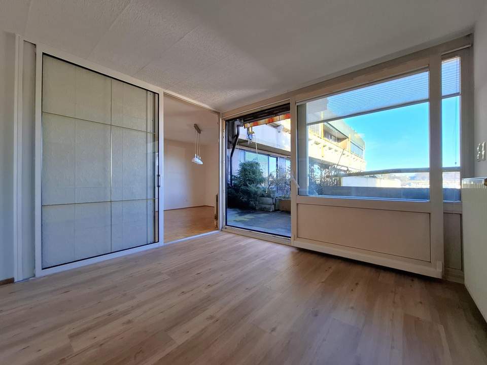 PREISREDUKTION - 3.Zi.-Wohnung mit Balkon/Loggia und TG Abstellplatz