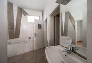 +++NEU+++ Sanierungsbedürftige 3-Zimmer Altbau-Wohnung - tolle Lage