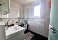 TOP-LAGE NAHE ROTER BERG!! Ruhig gelegene, lichtdurchflutete FAMILIENWOHNUNG – Auch trennbar!