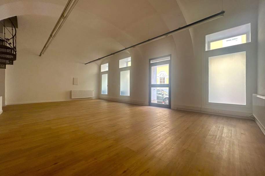 Büro Nähe U4 Stadtpark *** straßenseitiger Zugang *** zwischen Heumarkt und Wien Mitte Shopping Center, Gewerbeobjekt-miete, 1.882,84,€, 1030 Wien 3., Landstraße