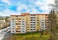 Renovierungsbedürftige 3-Zi Wohnung am Berliner Ring mit Fernsicht im 5. Lift-Stock