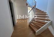 ERSTBEZUG - 4 Zimmer DG Wohnung mit Freifläche