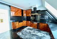 Extravagantes 350 m2 Penthouse. Architektonische Großzügigkeit trifft auf luxuriöses Wohngefühl