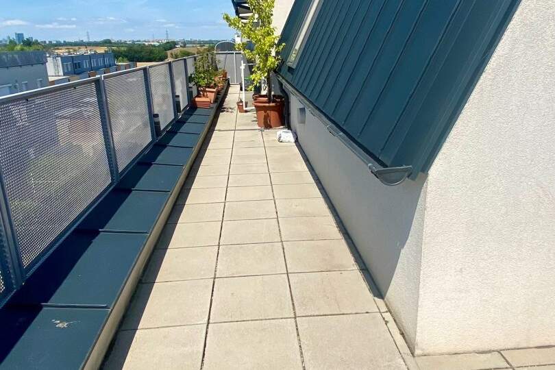 VÖSENDORF - Exquisite Dachgeschoßwohnung mit Terrasse, Personenaufzug und moderner Ausstattung, Wohnung-kauf, 525.000,€, 2331 Mödling