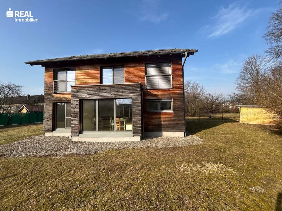 Modernes Wohnen in hochwertiger Holzriegelbauweise