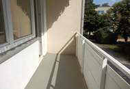 Sehr sympathische 3 Zimmer LOGGIA-Neubauwohnung im Grünen !!