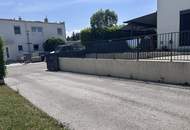 Moderne Doppelhaushälfte mit Keller und Carport zu mieten!