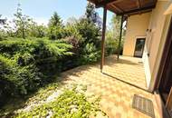 Ein Haus wie ein Sonntag - Sonnig, ruhig und voller Möglichkeiten! Tolle Ruhelage mit Süd-West Ausrichtung + 6 Zimmer + Großer Keller + Terrasse + Garage!