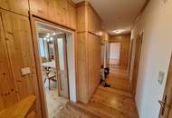 Charmante 3- Zimmer Wohnung mit Loggia und Blick ins Grüne