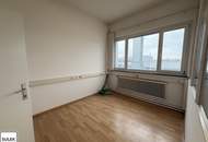 Flexible Gewerbeflächen + Parkplätze (optional) mit perfekter Anbindung in Vösendorf kurzfristig mieten! **VIDEOBESICHTIGUNG**