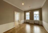 Erstklassig sanierte 2-Zimmer-Altbauwohnung in begehrter Lage