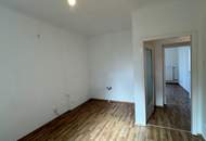 Lichtdurchflutete 2 Zimmer Wohnung in ruhiger Lage
