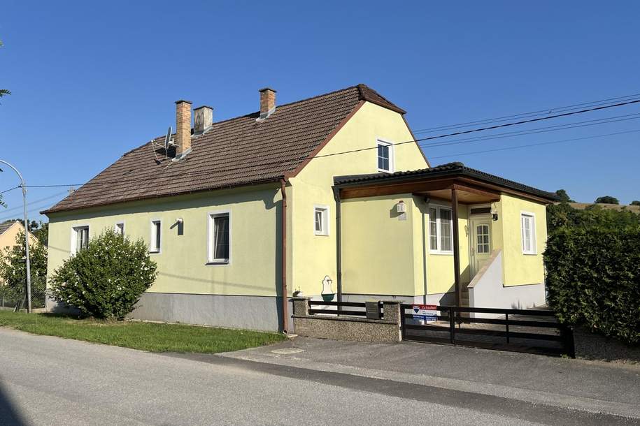 Wunderschöne Immobilie in zentraler Lage von Ladendorf, Haus-kauf, 285.000,€, 2126 Mistelbach