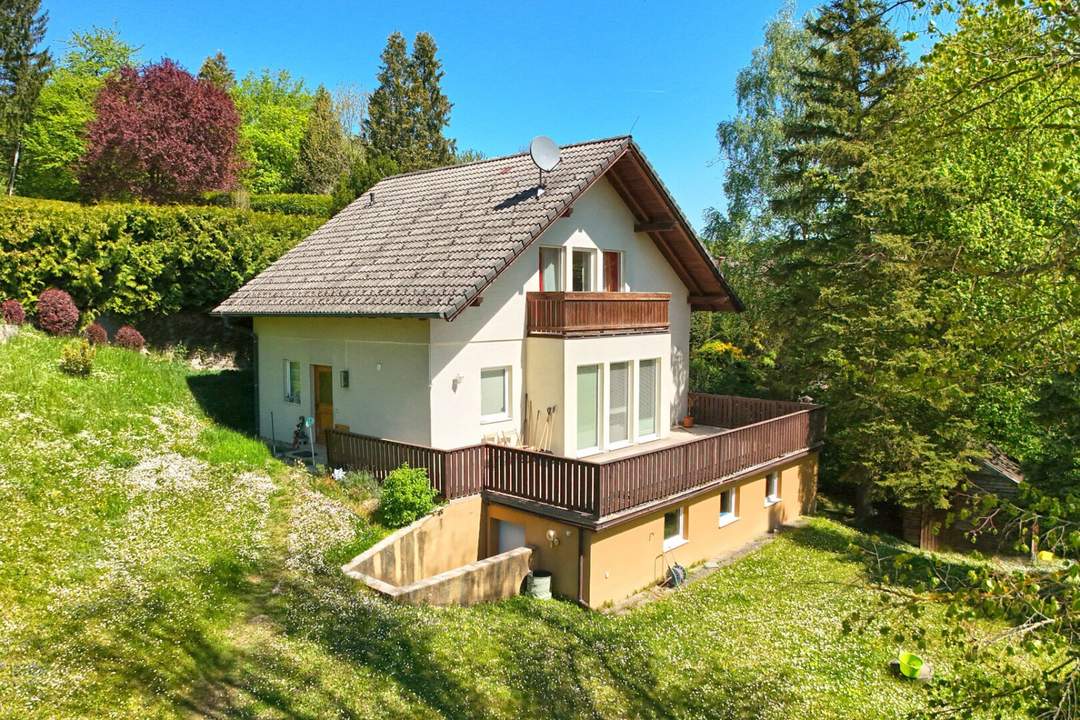 Gepflegtes Haus mit Blick ins Wiental am Sagberg