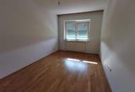 Helle, freundliche 2-Zimmer-Wohnung mit Blick ins Grüne