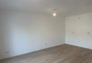 Top Anbindung- 5 Minuten zur U6 Perfekta Strasse, Ruhelage PUR-Sonnenbalkon
