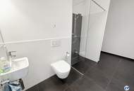 Moderne 4-Zimmer-Dachgeschoßwohnung mit Villencharakter, großem Balkon und Garage am Wienerwald