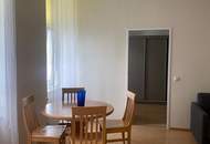 Hofruhelage mit Grünblick, 2 Zimmerwohnung im Servitenviertel
