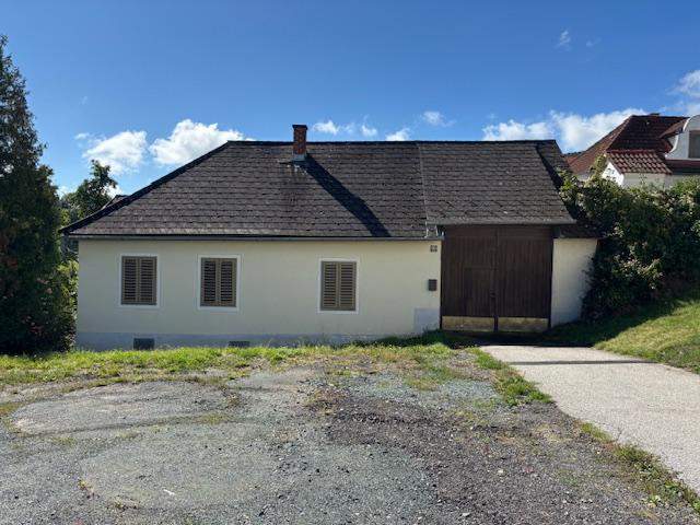 Wildromantisches altes Bauernhaus mit toller Fernsicht!