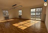 Großzügige 4er-WG nahe DPU mit sonnigem Balkon und Donaublick