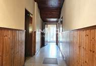 Lokal mit Potenzial - inkl. Wohnung und Innenhof in 3812 Groß-Siegharts