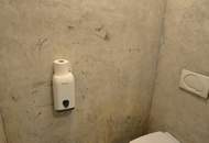 Geschäftslokal mit durchdachtem Grundriss & zwei Eingängen – flexibel nutzbar in guter Lage!