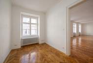 WIENER KLASSIK IM GÖTTWEIGERHOF: Topsanierte Altbauwohnung mit prachtvollem 70 m² großen Wohnsalon