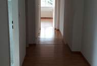 Attraktives Büro - Kanzlei - Praxis in Hollabrunn: 109m², 3 Zimmer, Dachterrasse!