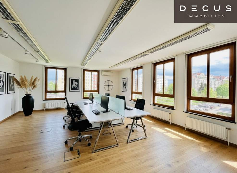 + + + Stellplätze + + + Praktische BÜROFLÄCHE ca. 56 m² + + + St. Pölten + + + NÄHE TRAISENPARK + + +