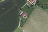 Herrenhaus in Allhaming mit 4740m² Grundstück in idyllischer Alleinlage!